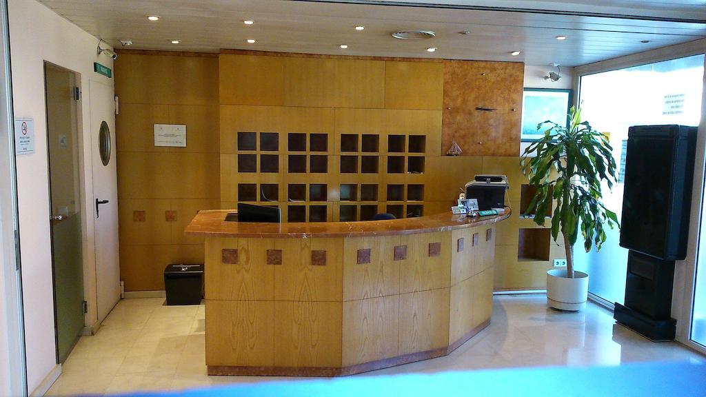 Hotel Монмало Екстер'єр фото